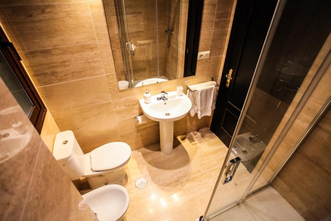 Carreteria Center Apartments مالقة المظهر الخارجي الصورة